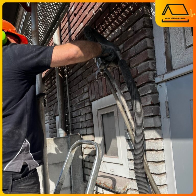 Instagram post from megaverduurzaam. This post is in position 1.